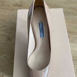 Prada Bone Pumps Size 39 (8.5 US)
